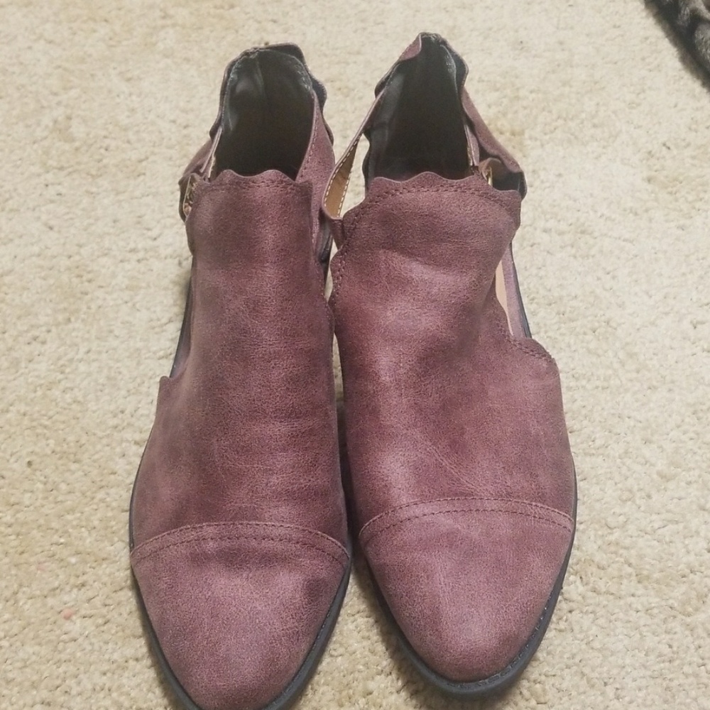 Dark Mauve Booties